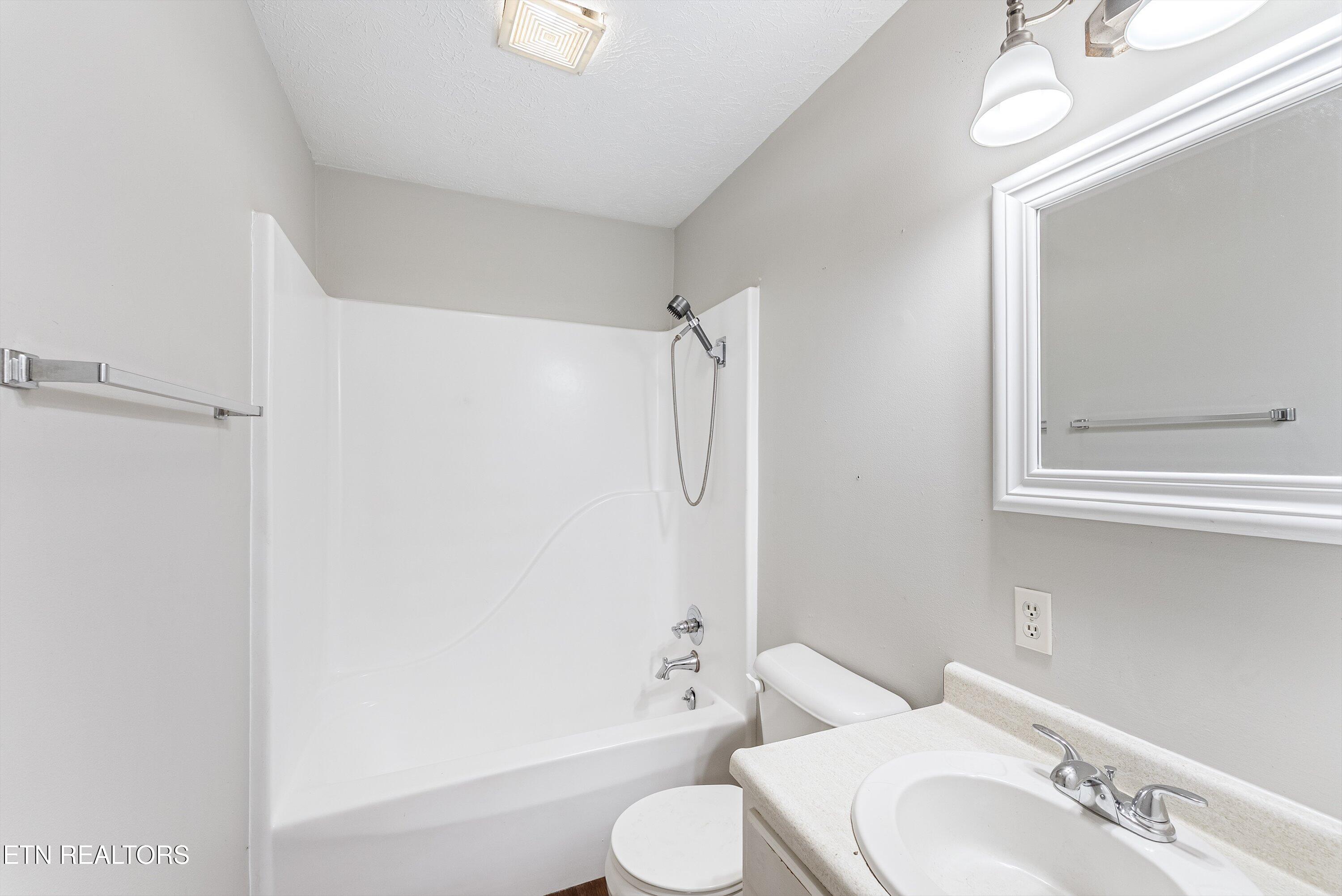 712 Cooper Road, Unit A Strawberry Plains, TN 37871 - Photo 20 of 33 23-Bath A1