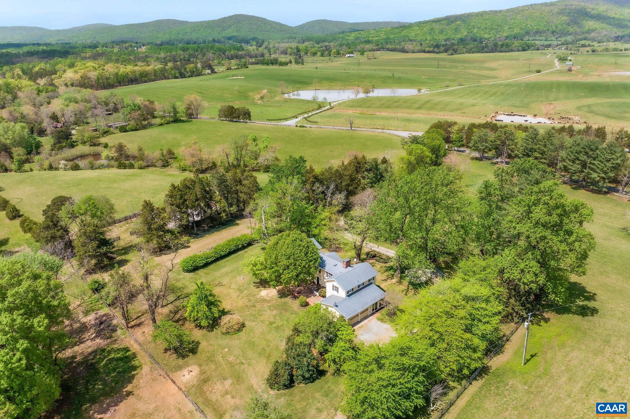 2176 Lindsay Road Gordonsville, VA 22942 - Photo 6 of 70