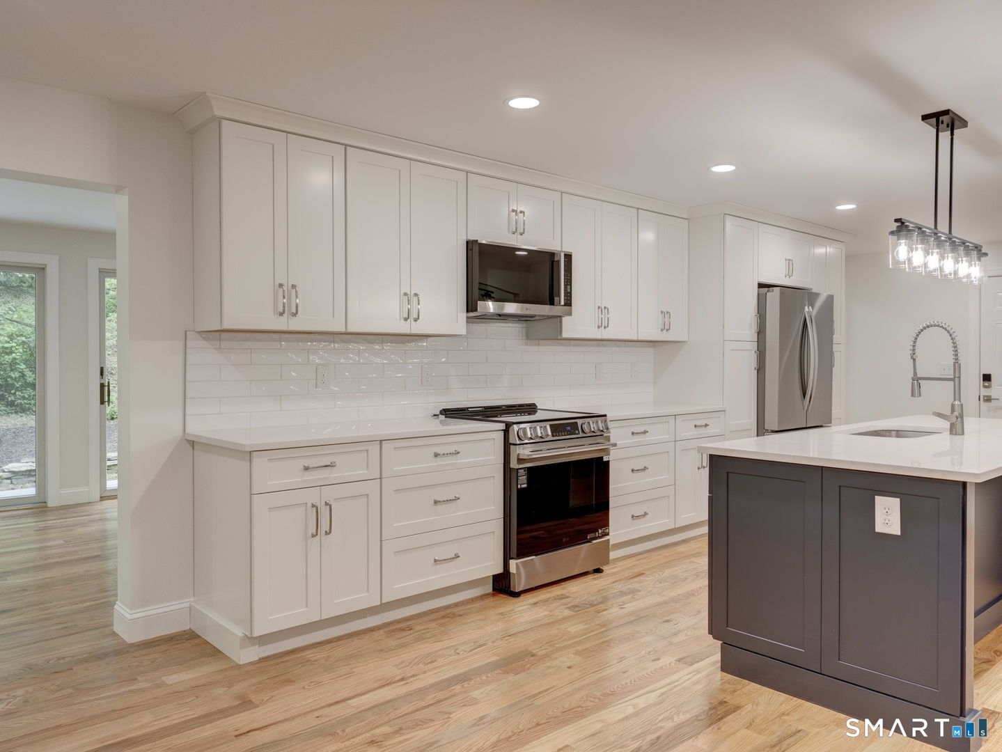 243 Brickyard Road Farmington, CT 06032 - Photo 9 of 34