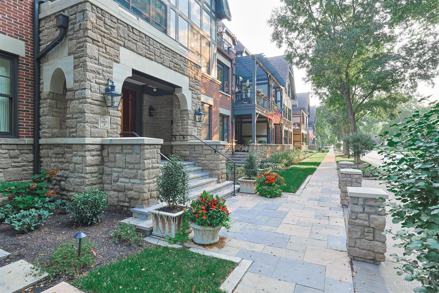 3942 Miami Road, Unit 203 Cincinnati, OH 45227 - Photo 37 of 39 Gallery Image 37