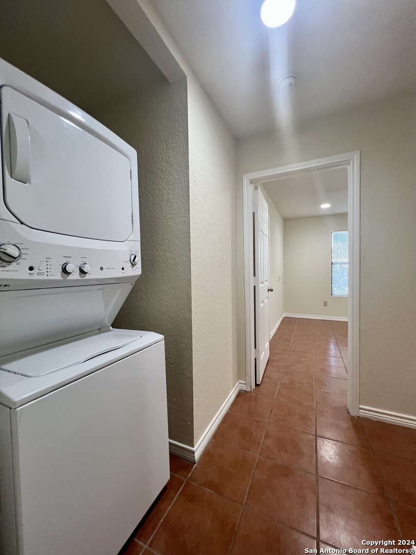 1721 Quintana Road, Unit 101 San Antonio, TX 78211 - Photo 30 of 38