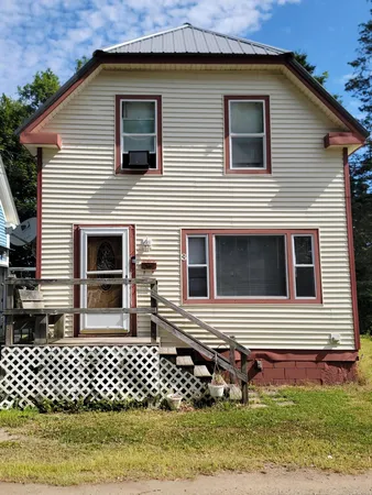 $225,000 | 3 Stevens Avenue, Eastport, ME 04631