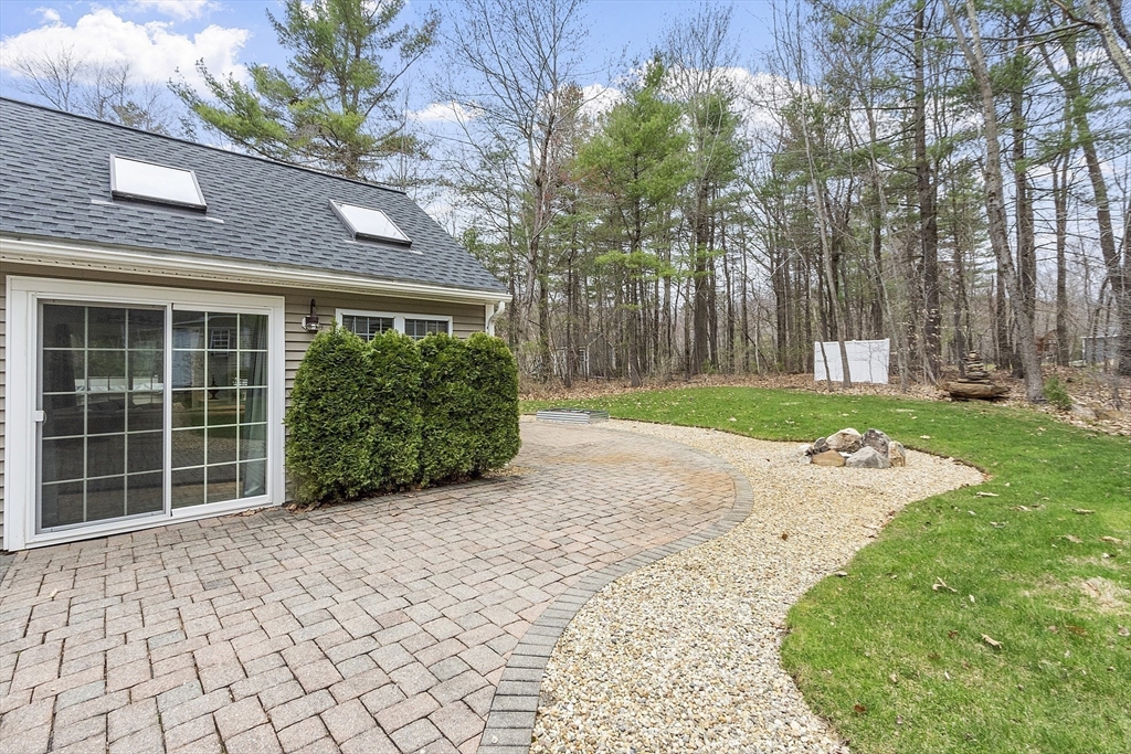 39 Prescott Street Rutland, MA 01543 - Photo 14 of 39
