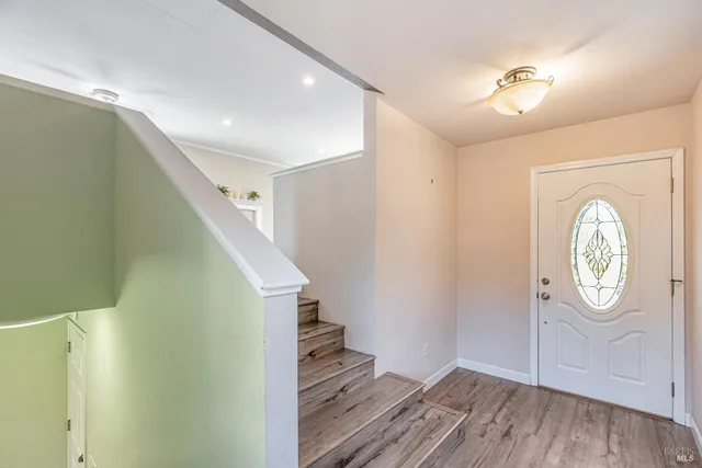 $880,000 | 2080 Mt Olive Way, Santa Rosa, CA 95404