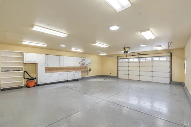 $880,000 | 2080 Mt Olive Way, Santa Rosa, CA 95404