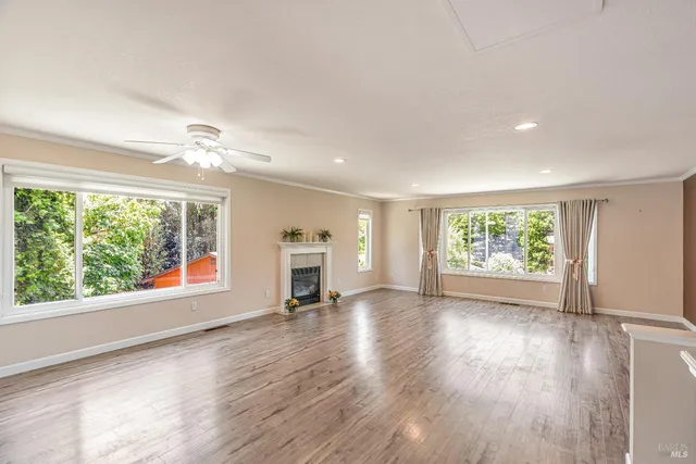 $880,000 | 2080 Mt Olive Way, Santa Rosa, CA 95404