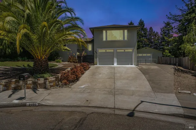 $880,000 | 2080 Mt Olive Way, Santa Rosa, CA 95404