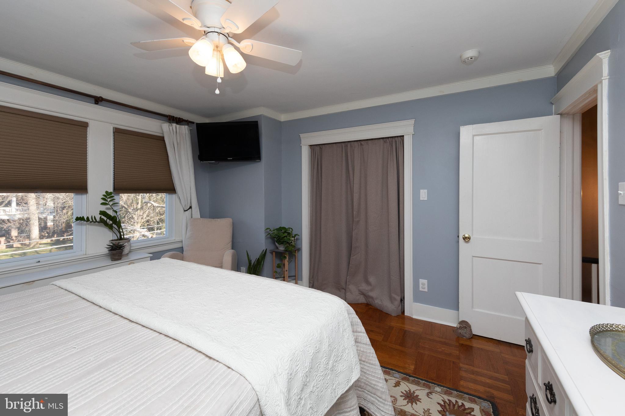 122 Roumfort Road Philadelphia, PA 19119 - Photo 34 of 35 Front/Primary Bedroom