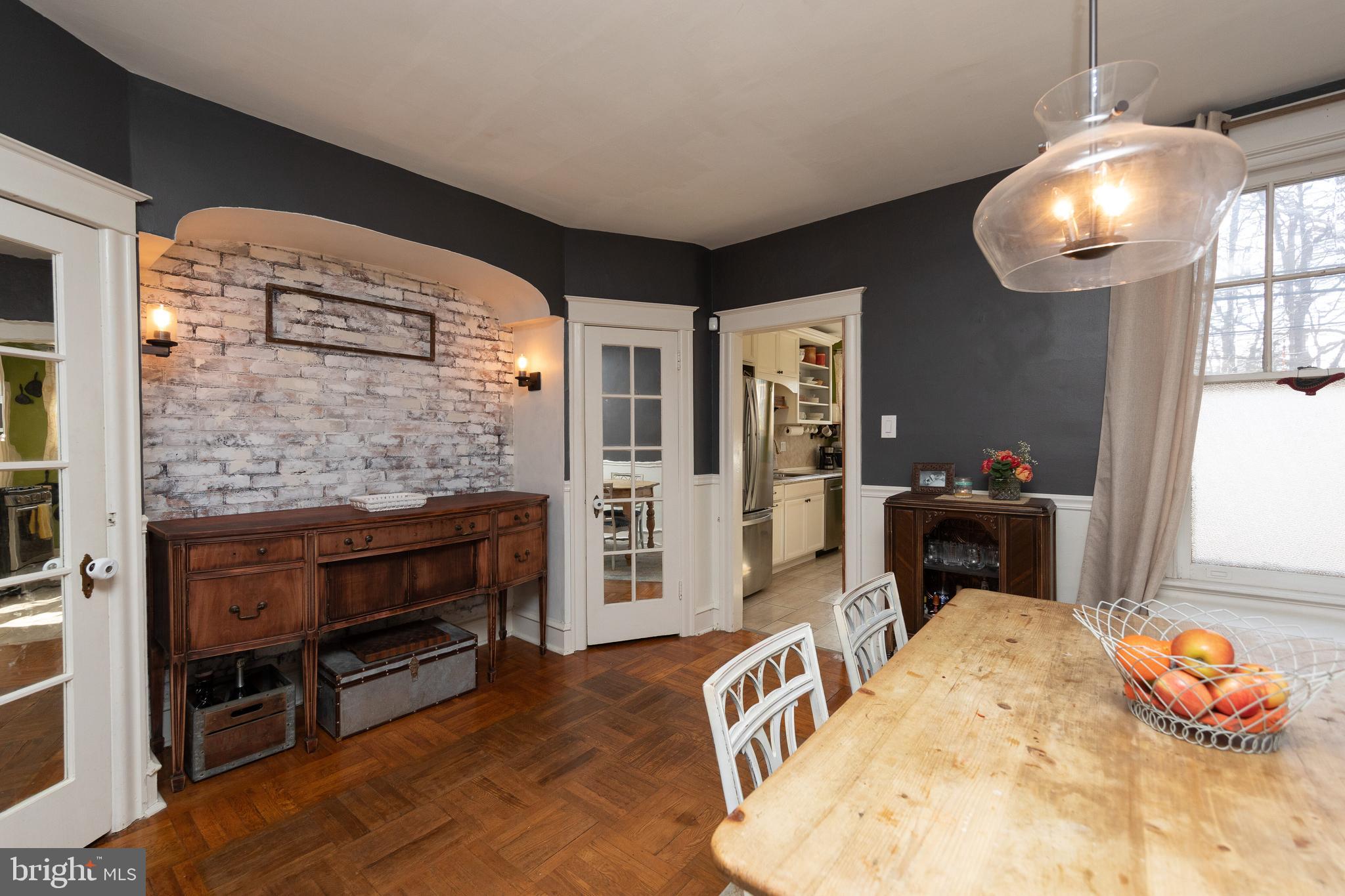 122 Roumfort Road Philadelphia, PA 19119 - Photo 8 of 35 Dining Room with Alcove