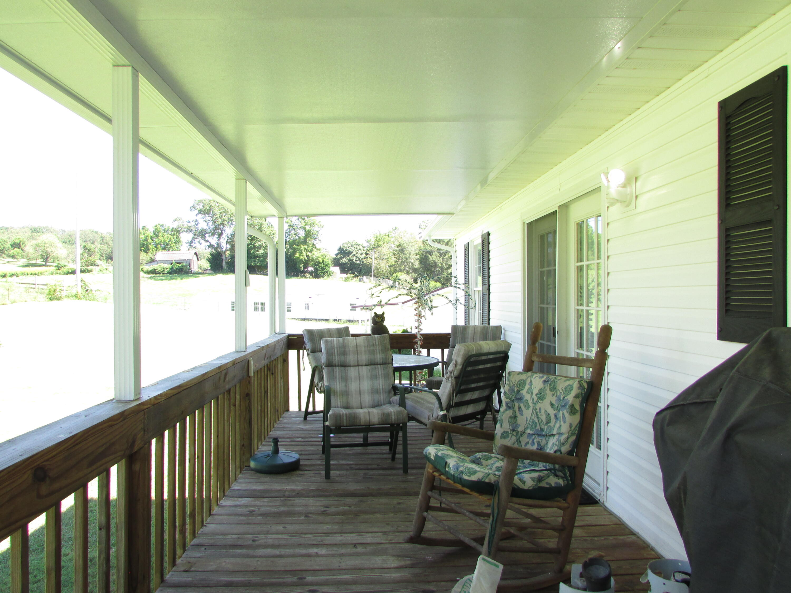 216 George Bowers Road Elizabethton, TN 37643 - Photo 11 of 28 216 George Bowersw Road Elizabethton TN