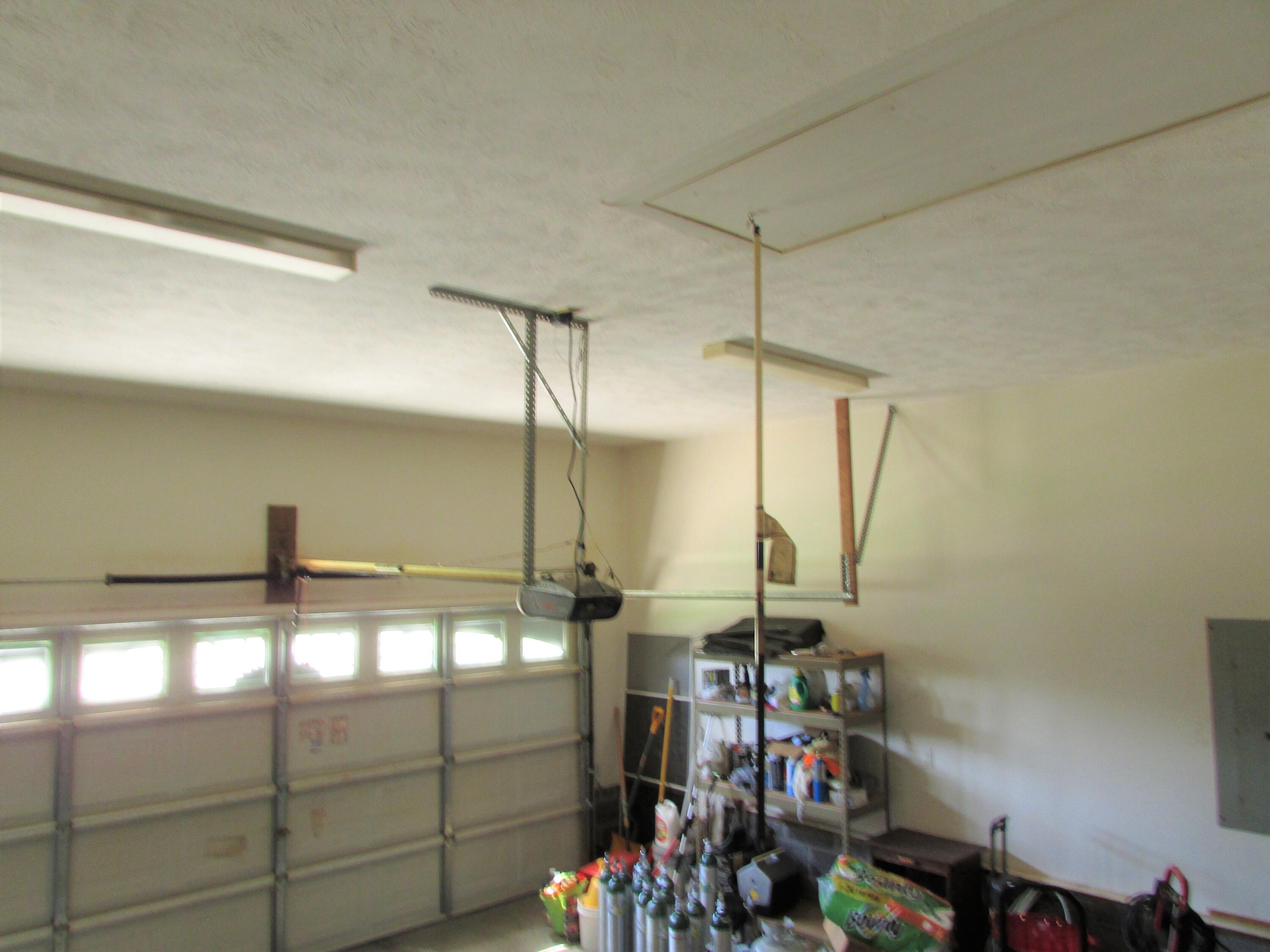 216 George Bowers Road Elizabethton, TN 37643 - Photo 17 of 28 216 George Bowersw Road Elizabethton TN