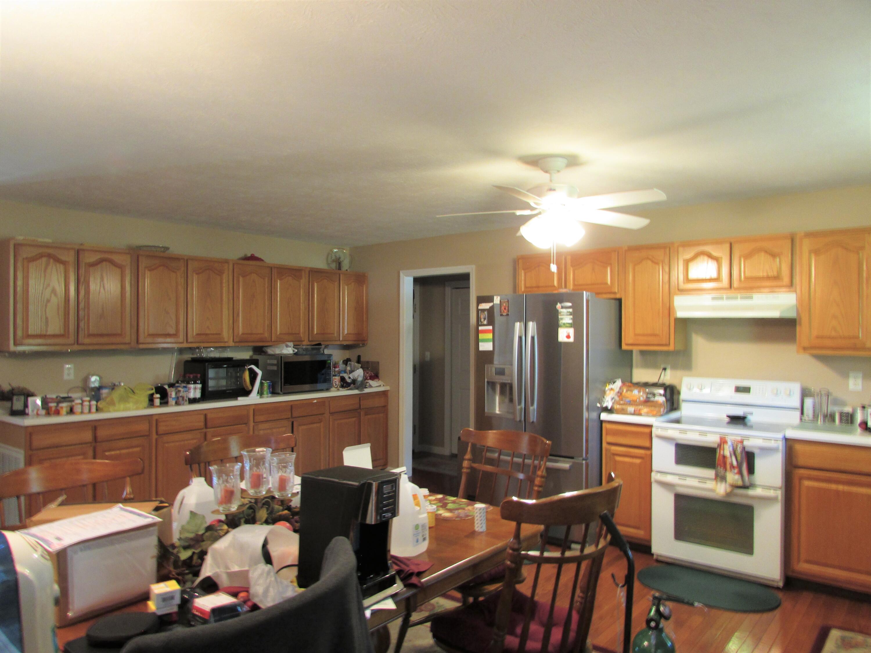 216 George Bowers Road Elizabethton, TN 37643 - Photo 26 of 28 216 George Bowersw Road Elizabethton TN
