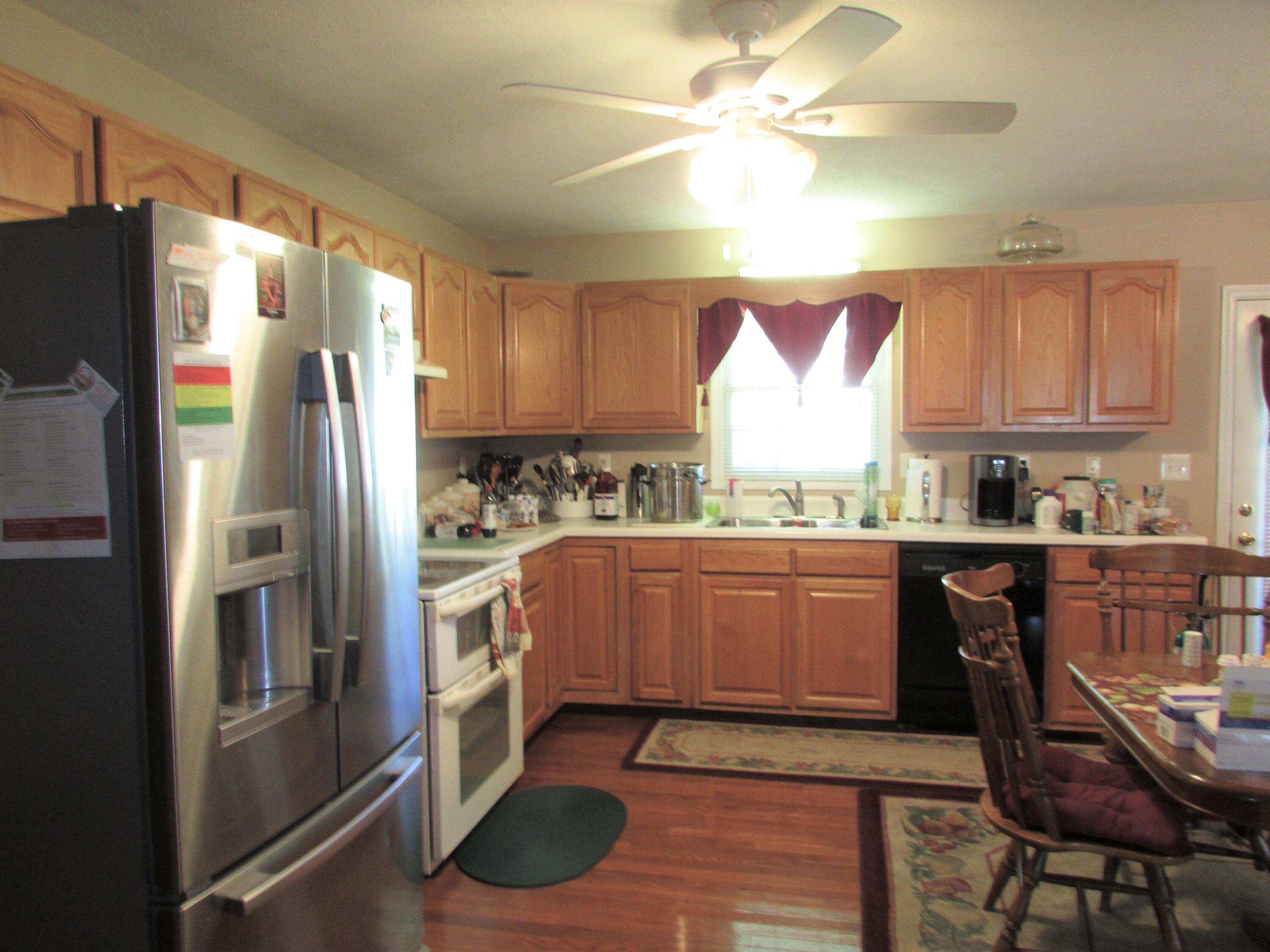 216 George Bowers Road Elizabethton, TN 37643 - Photo 27 of 28 216 George Bowersw Road Elizabethton TN