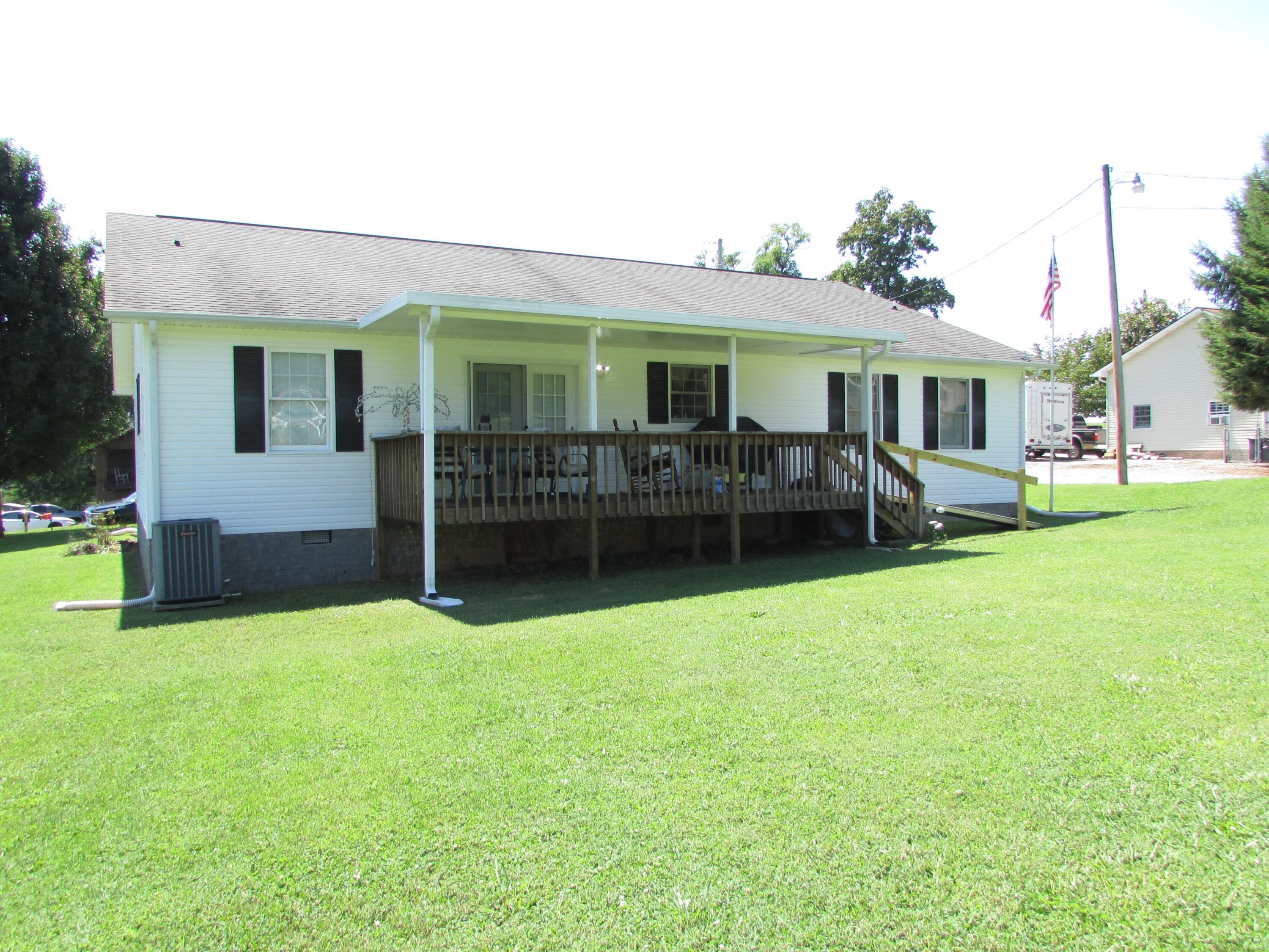 216 George Bowers Road Elizabethton, TN 37643 - Photo 9 of 28 216 George Bowersw Road Elizabethton TN