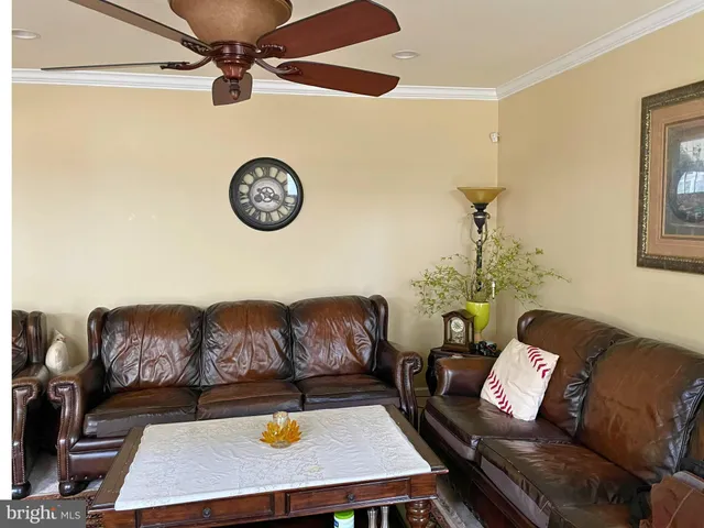 $4,500 | 9908 East Hill Drive, Lorton, VA 22079