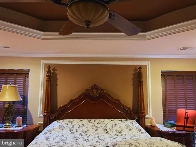 $4,500 | 9908 East Hill Drive, Lorton, VA 22079