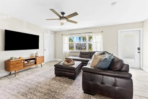 $485,000 | 5 Southeast 11th Street, Deerfield Beach, FL 33441