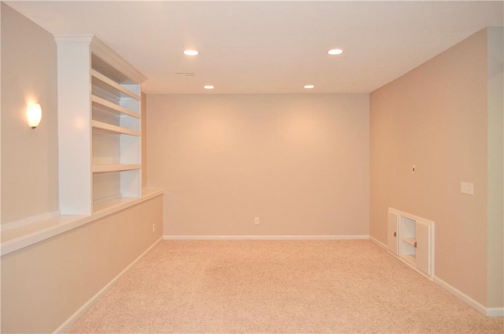 14912 Starboard Road Fishers, IN 46040 - Photo 29 of 42 Gallery Image 29