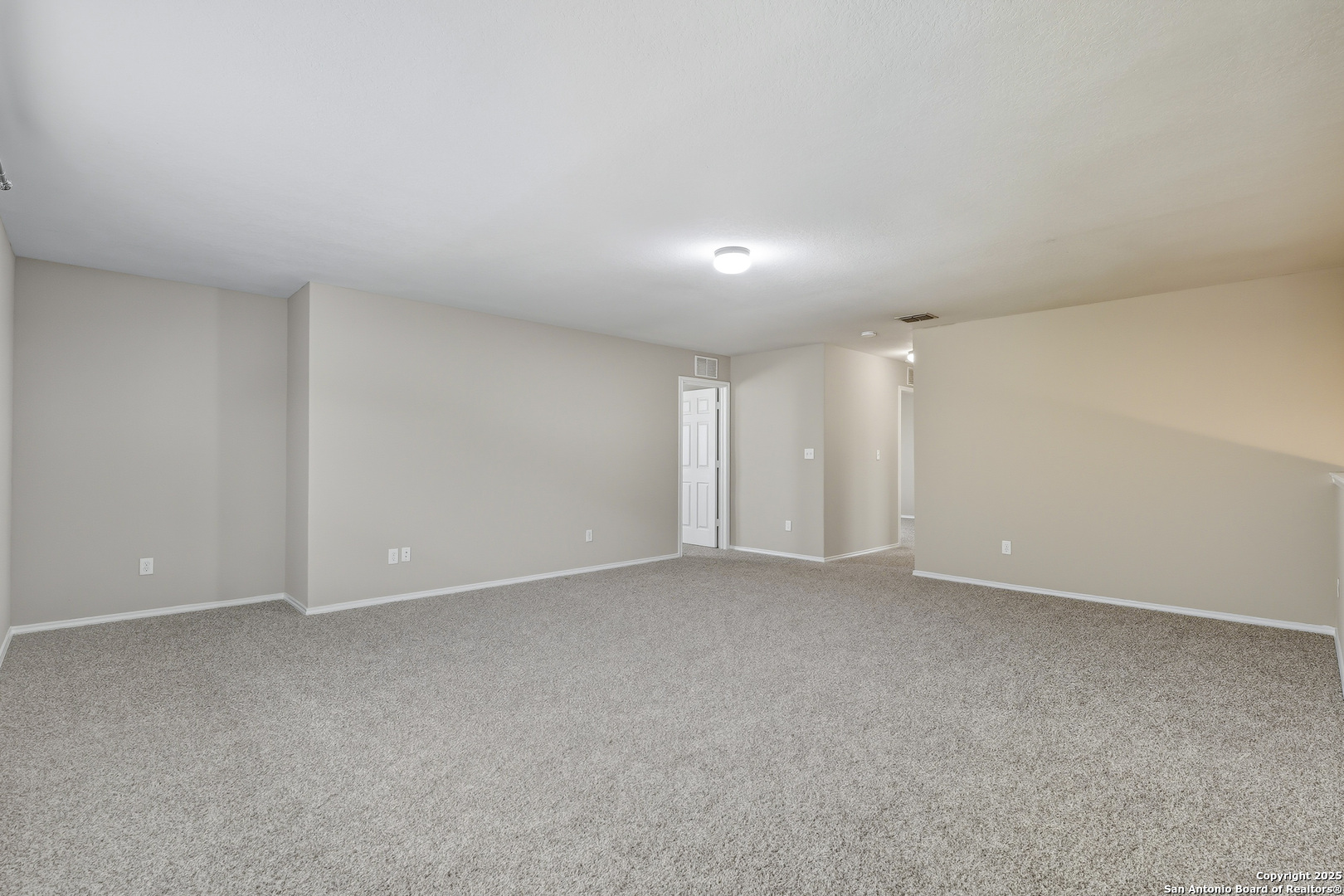 8218 Rustic Terrace San Antonio, TX 78249 - Photo 22 of 31