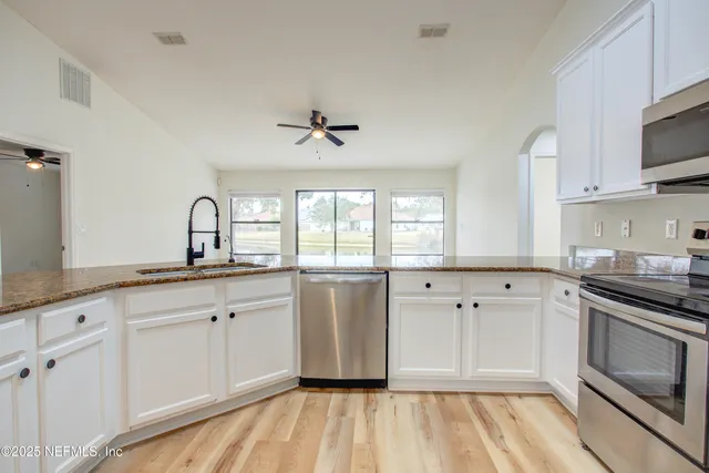 $350,000 | 10128 Lancashire Drive, Jacksonville, FL 32219