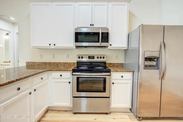 $350,000 | 10128 Lancashire Drive, Jacksonville, FL 32219