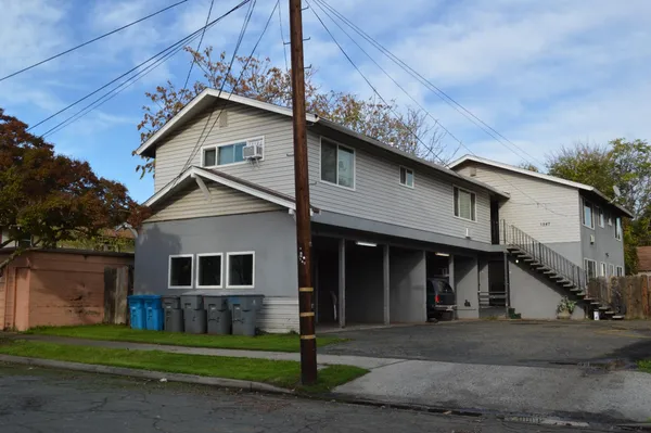 $425,000 | 1547 2nd Avenue, Oroville, CA 95965