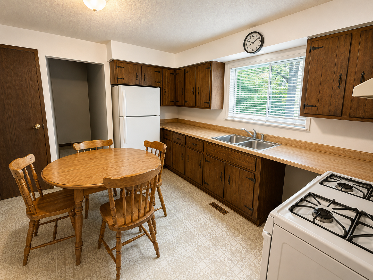 30 North 1st Street Luck, WI 54853 - Photo 6 of 10