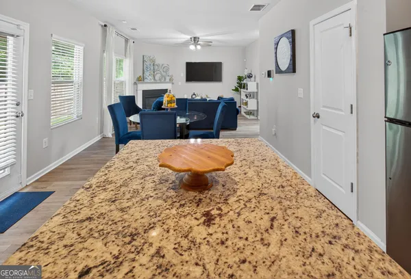 $2,800 | 3333 Cascade Parc Boulevard Southwest, Atlanta, GA 30311