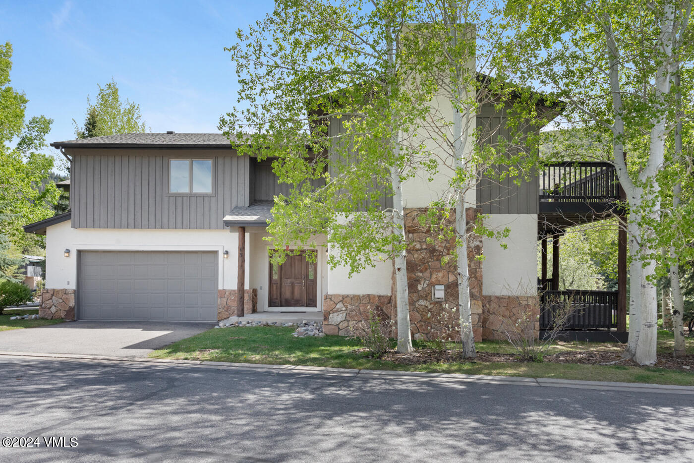 13 Millers Circle Road Edwards, CO 81632 - Photo 1 of 34 Front View