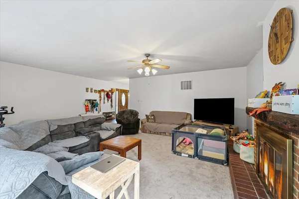 $225,000 | 2013 Southwood Drive, Champaign, IL 61821