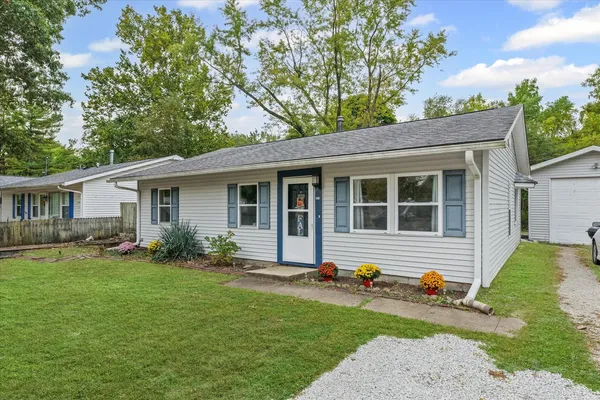 $225,000 | 2013 Southwood Drive, Champaign, IL 61821