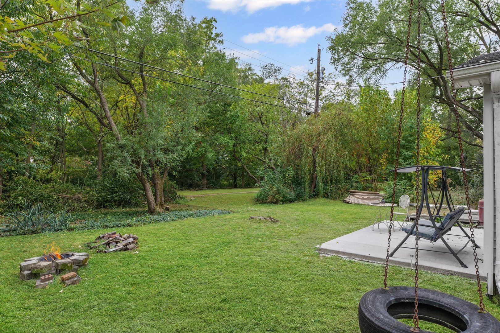 2013 Southwood Drive Champaign, IL 61821 - Photo 30 of 31 a view of a backyard with table and chairs