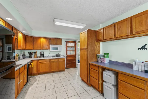 $225,000 | 2013 Southwood Drive, Champaign, IL 61821