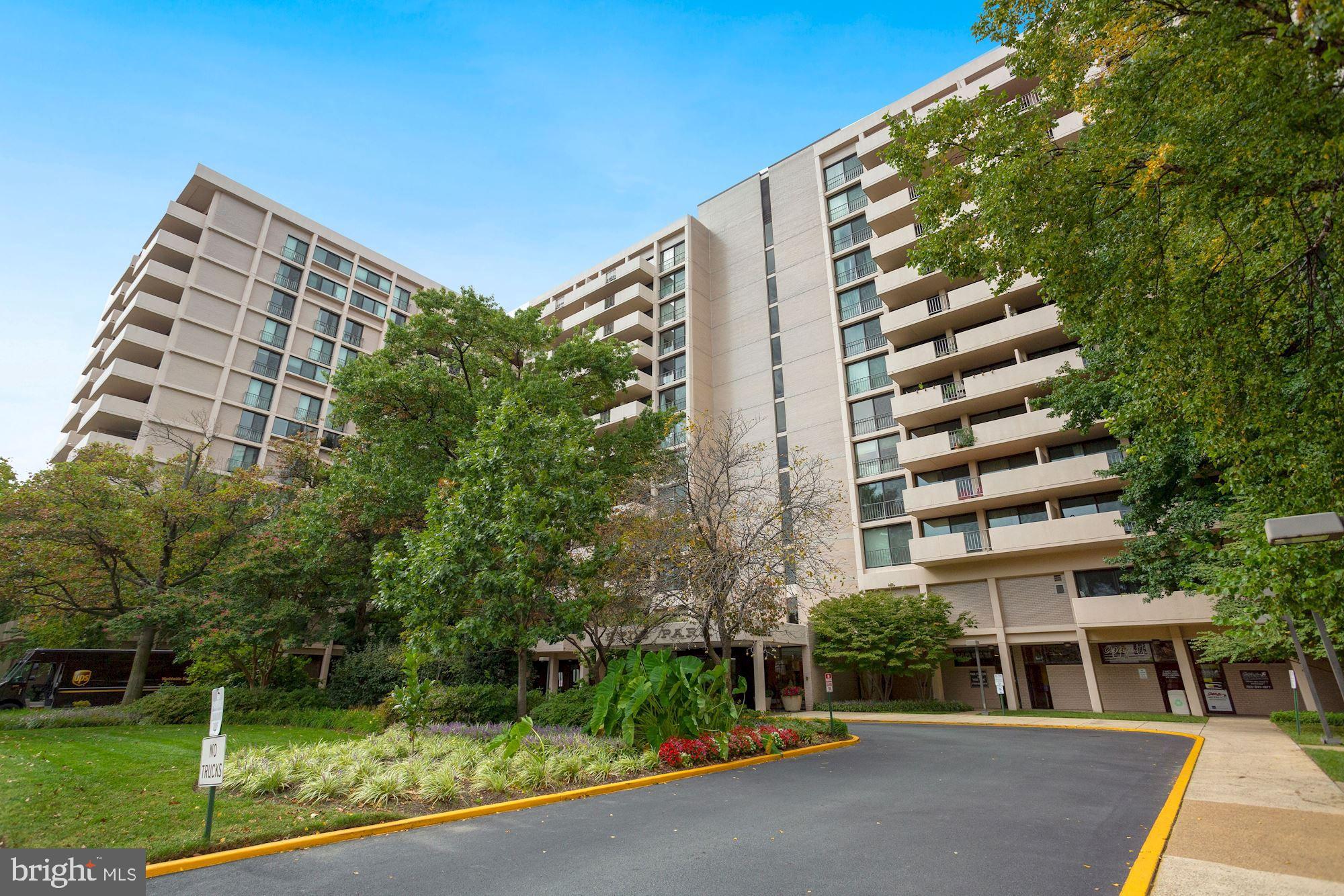 4141 North Henderson Road, Unit 323 Arlington, VA 22203 - Photo 1 of 25