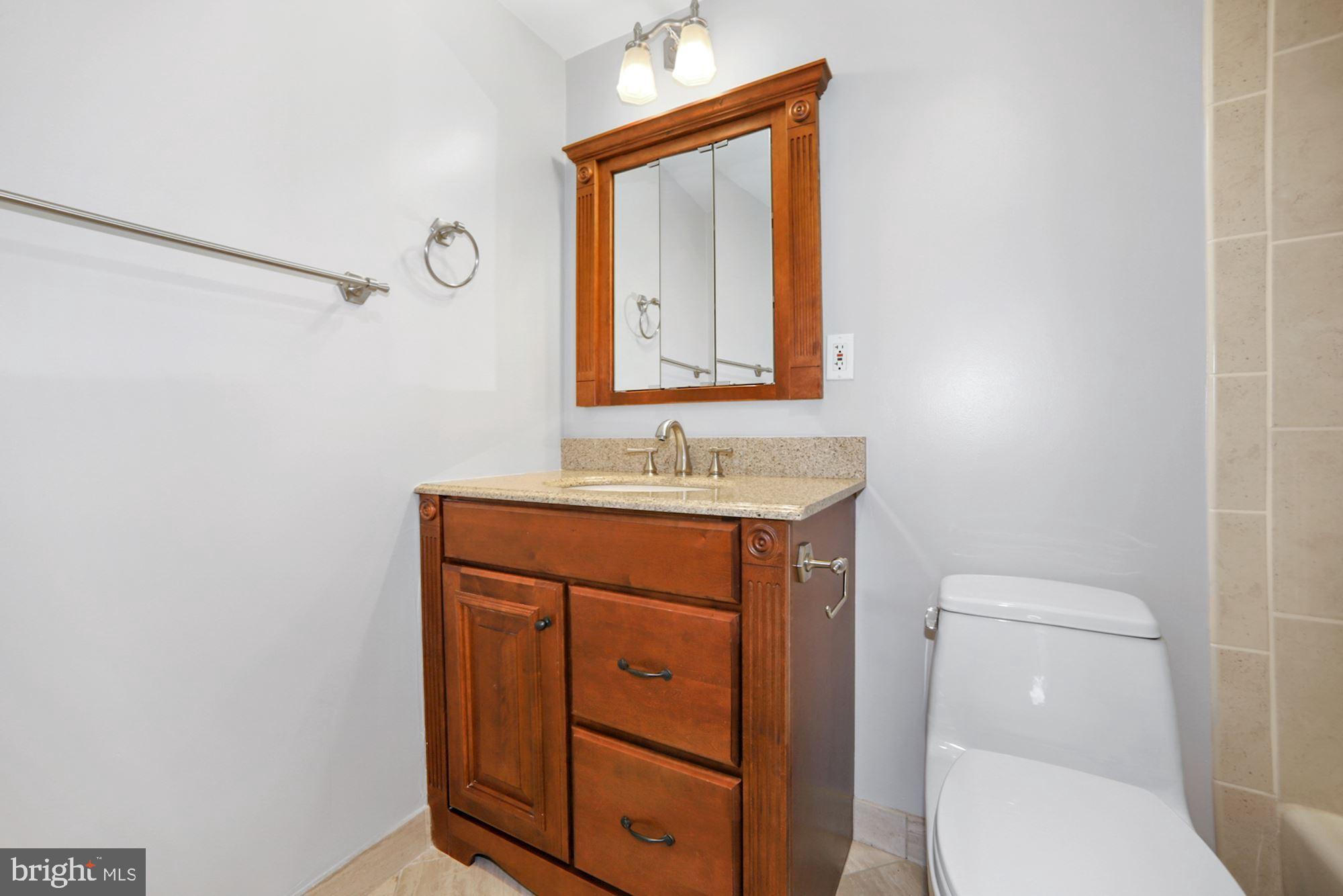 4141 North Henderson Road, Unit 323 Arlington, VA 22203 - Photo 11 of 25