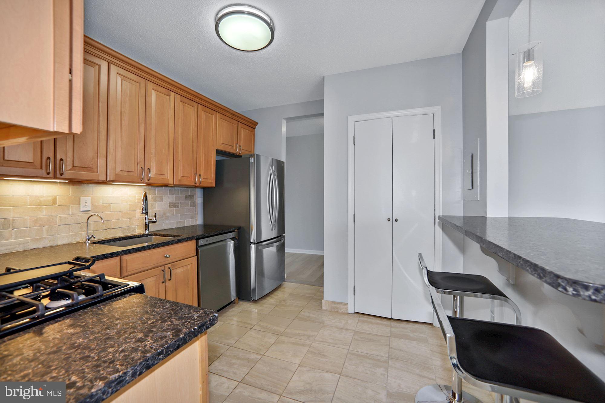 4141 North Henderson Road, Unit 323 Arlington, VA 22203 - Photo 9 of 25