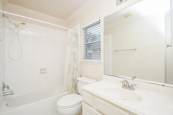 $3,000 | 14234 Silver Glade Lane, Sugar Land, TX 77498