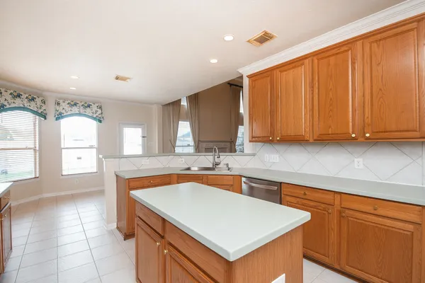 $3,000 | 14234 Silver Glade Lane, Sugar Land, TX 77498