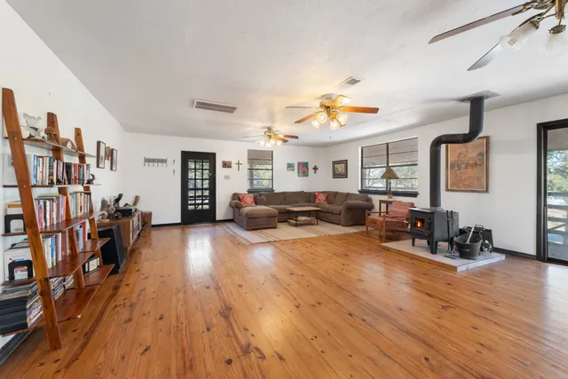 $275,000 | 110 Birch Forest Drive, Somerville, TX 77879