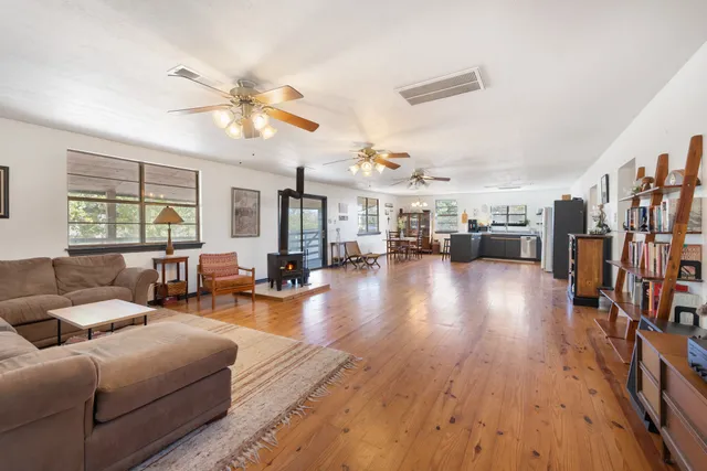 $275,000 | 110 Birch Forest Drive, Somerville, TX 77879