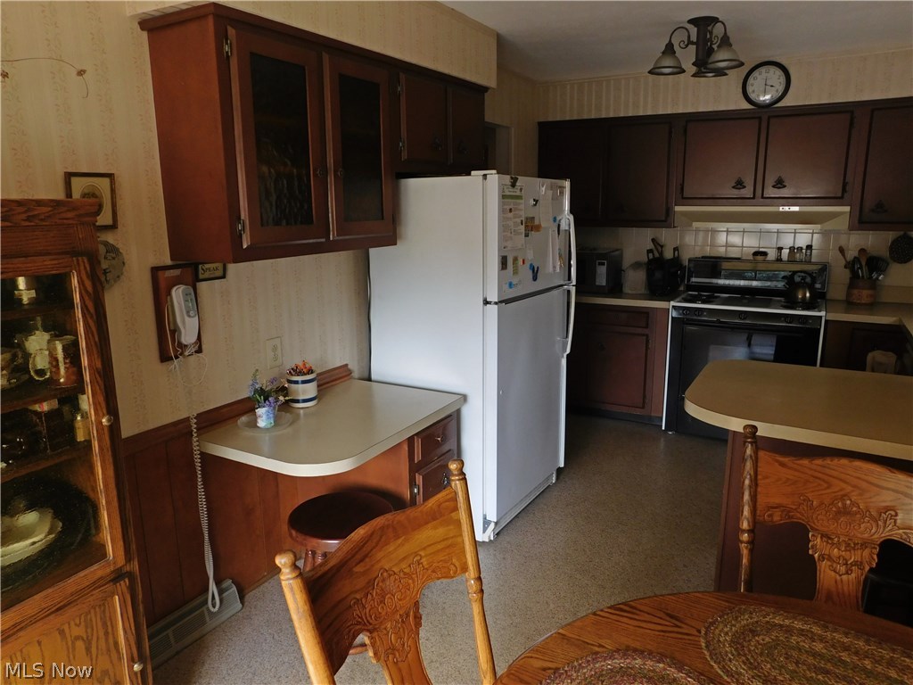 152 Canton Road Akron, OH 44312 - Photo 9 of 21 Gallery Image 9