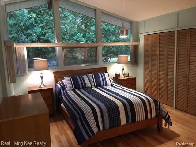 5733 Cobb Creek Road Rochester, MI 48306 - Photo 21 of 31 R.JPG
