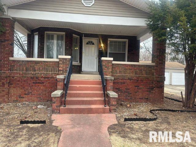 501 Broad Place Springfield, IL 62703 - Photo 2 of 31
