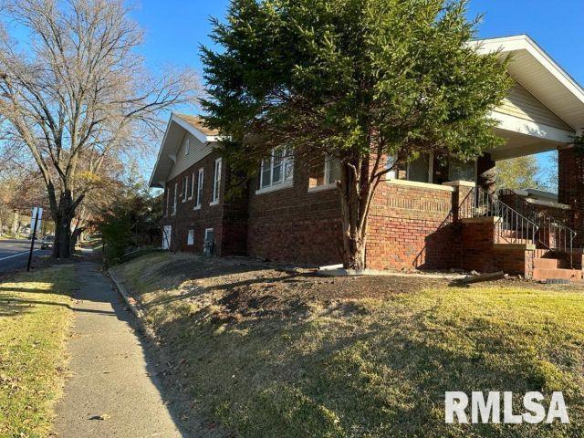 501 Broad Place Springfield, IL 62703 - Photo 4 of 31