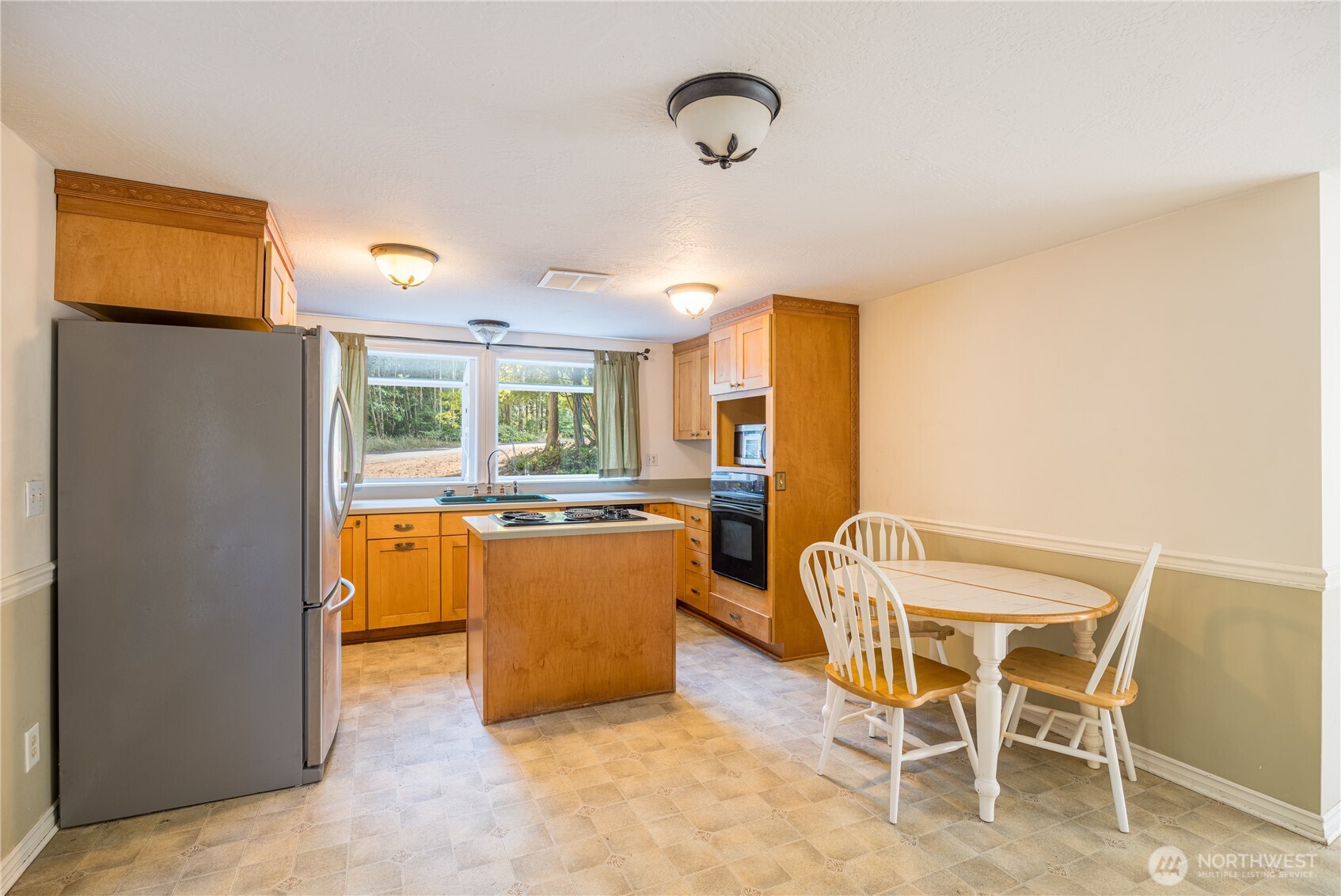 21 Hunt Road Port Angeles, WA 98363 - Photo 7 of 34 Gallery Image 7
