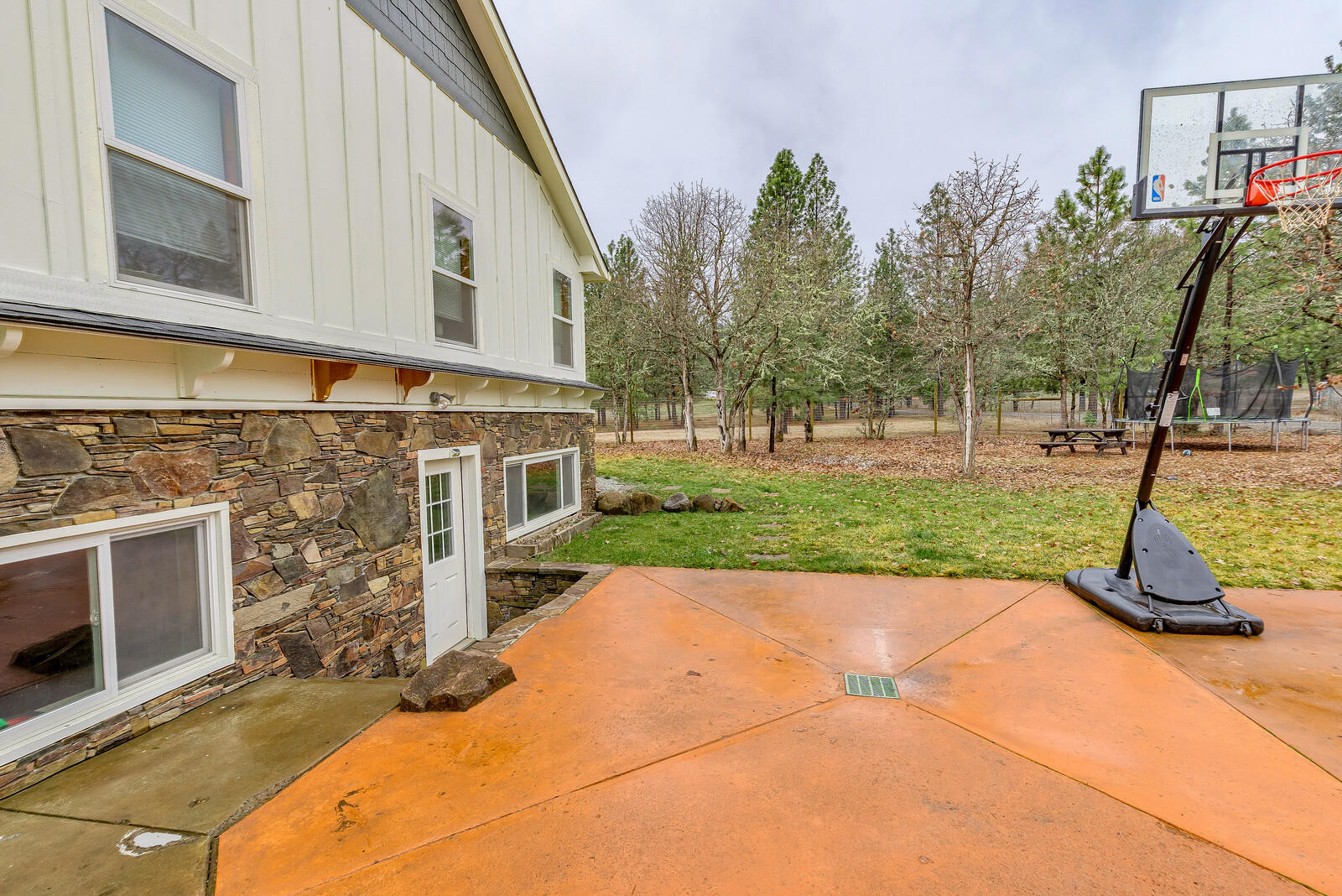 904 Ragsdale Road Trail, OR 97541 - Photo 47 of 68 25_RR_25_mls