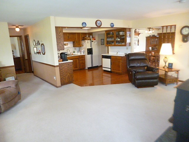 29525 South Klemme Road Beecher, IL 60401 - Photo 3 of 32