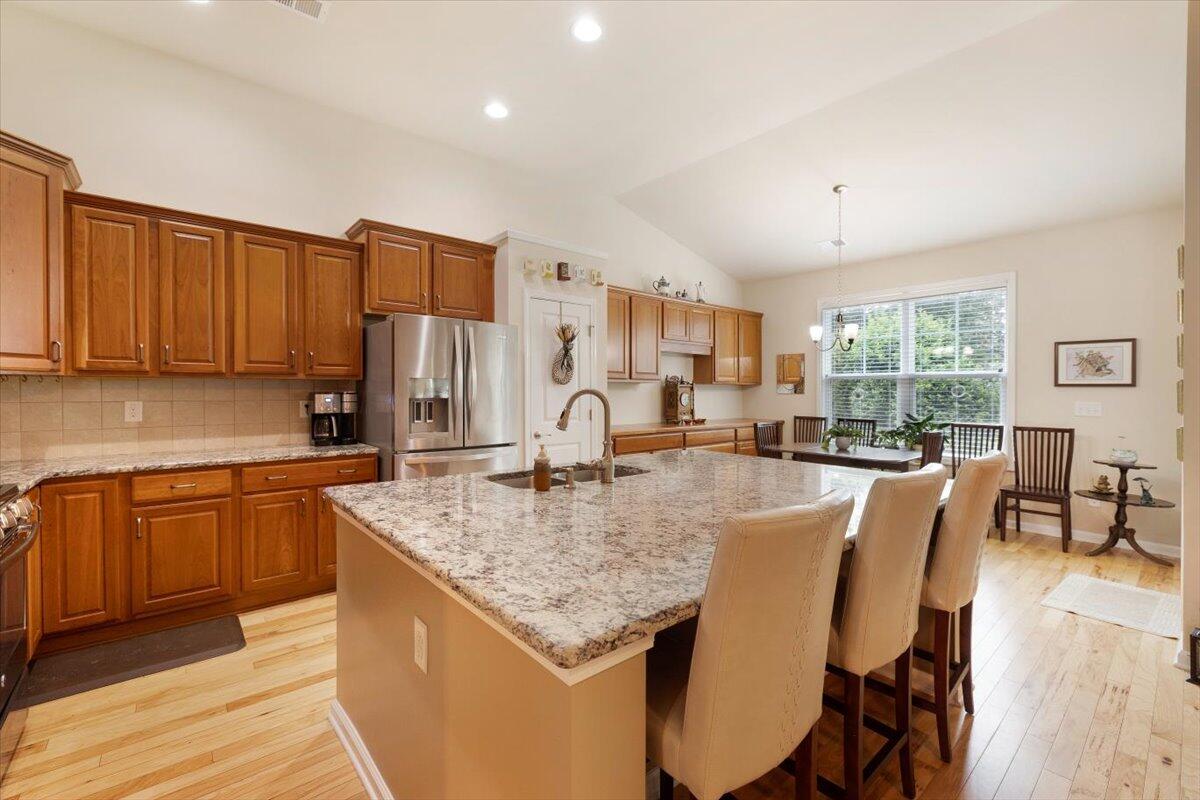 1209 Raven Road Hanahan, SC 29410 - Photo 7 of 26 10-BN0A4902