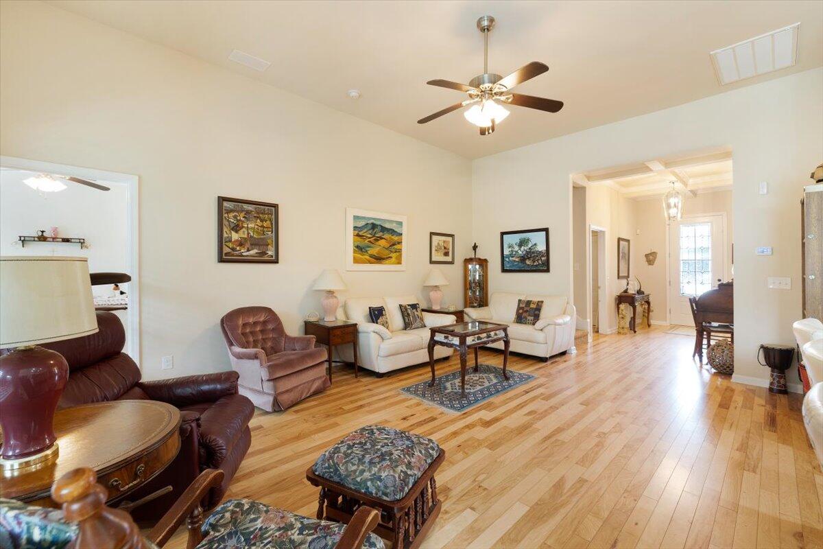 1209 Raven Road Hanahan, SC 29410 - Photo 9 of 26 12-BN0A4908