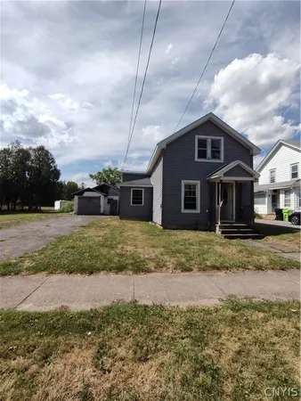 $70,000 | 425 East Walnut Street, Oneida, NY 13421